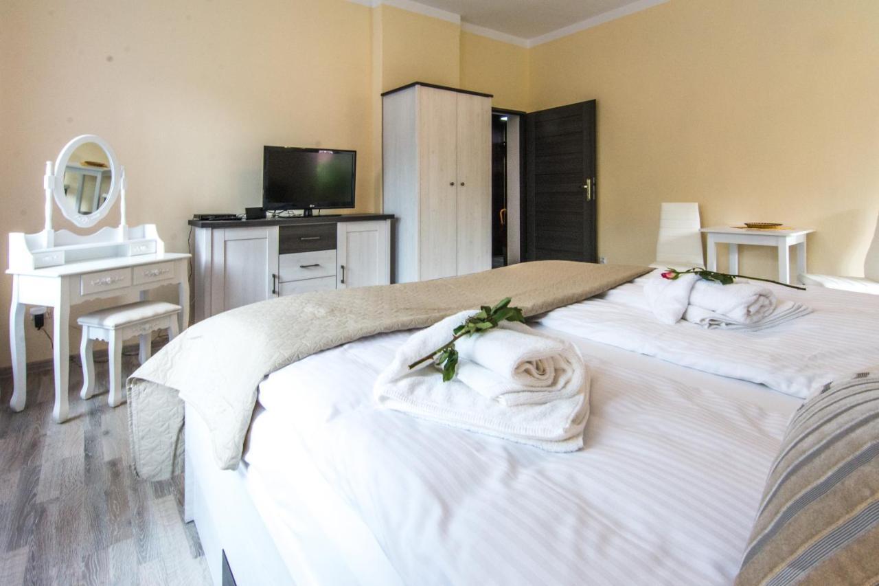 Apartamenty Izerskie - Ul. Wczasowa 8 Świeradów-Zdrój Eksteriør billede